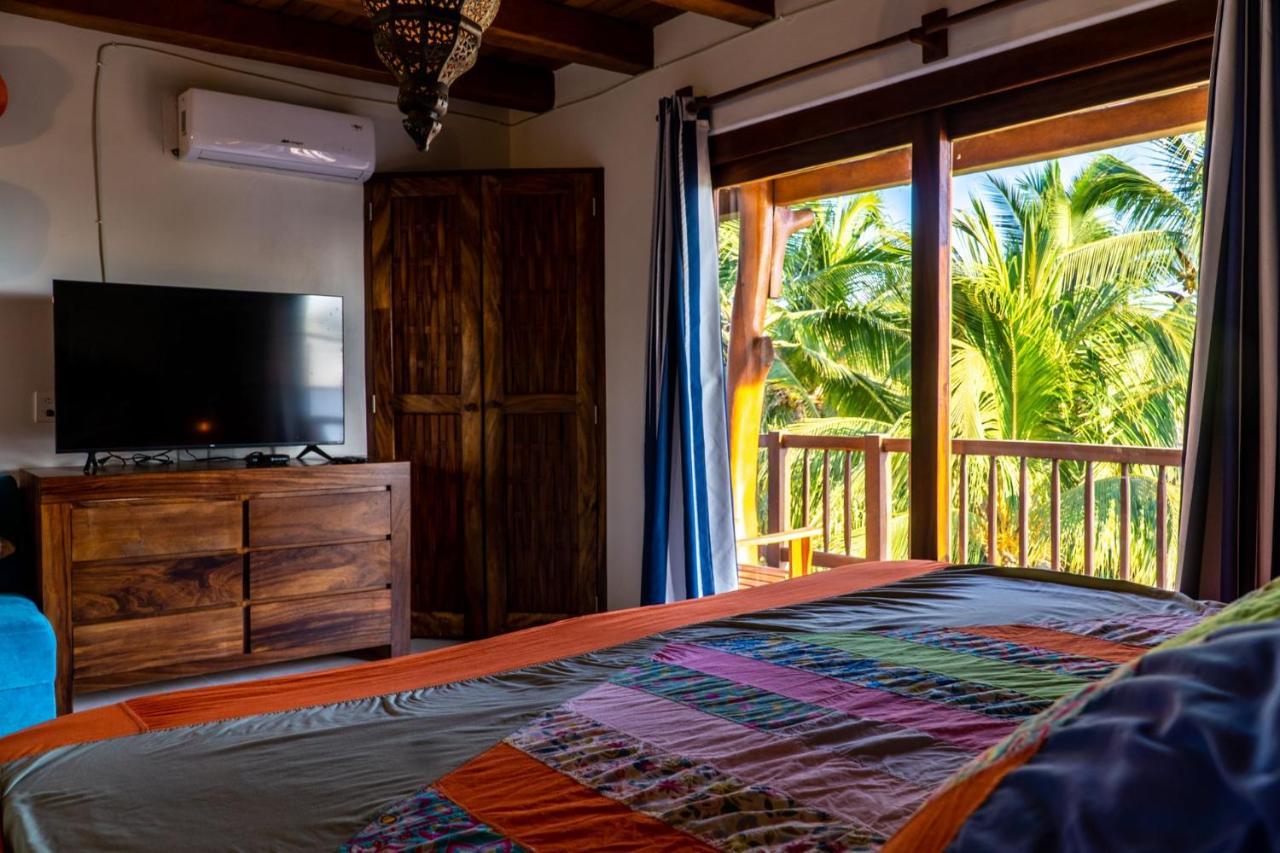 Hotel Bajito Bay Тронконес Экстерьер фото
